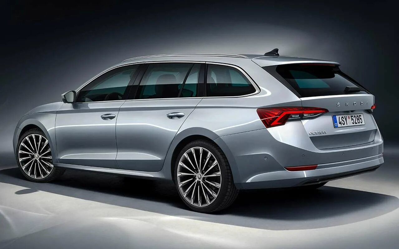 Новогодняя москва. Что есть в новый 2020. Что есть в новый 2020. Новая шкода октавия универсал 2020. Поздравления м новым годом 2020.