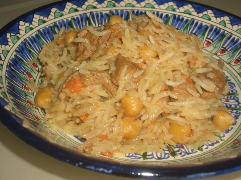 Зачем в плове нут. Зачем в плове нут. Плов с нутом и рисом. Горох для плова. Зачем в плове нут.