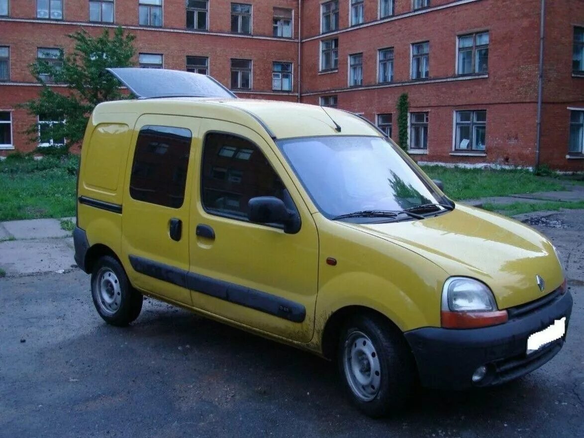 Renault Kangoo 1999. Рено Кангу 1 1999. Renault Kangoo желтая 2008. Рено Кангу желтый.