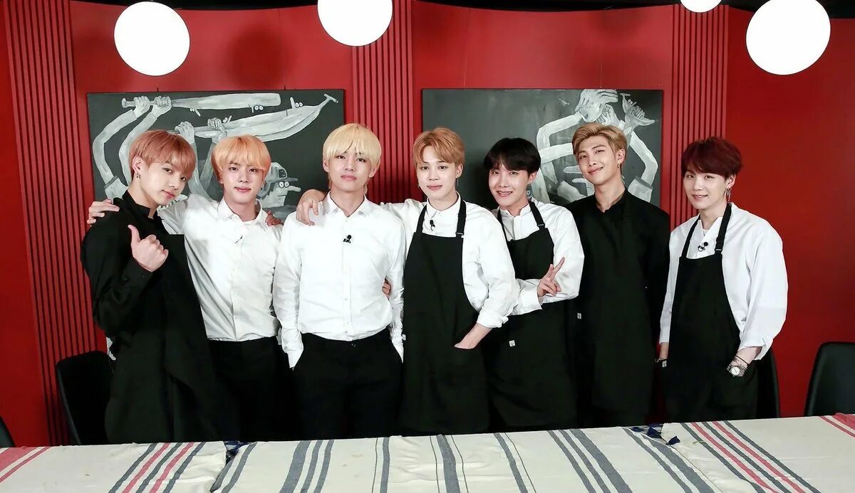 Лучшие ран бтс. Dallyeola Bangtan! Телепередача. BTS шеф повар Чонгук. РАН БТС 58. БТС выпуск.