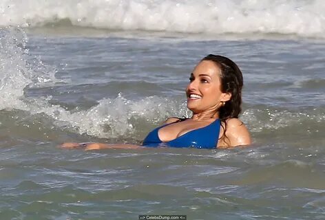 Giada De Laurentiis nipple slip in blue swimsuit at a beach in Miami - Febr...