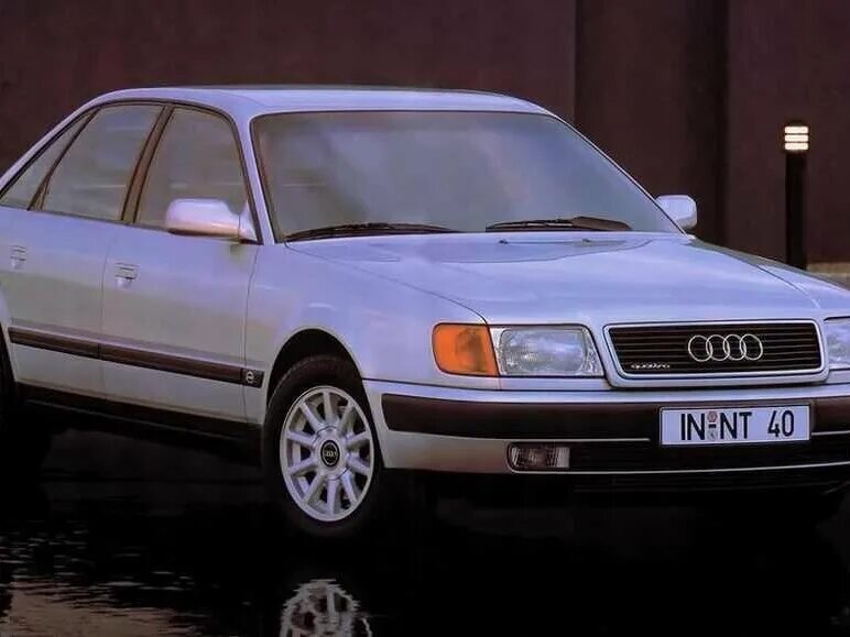 Машины 1993 года выпуска. Ауди 100 кватро. Машина ауди 100. Ауди 100 кватро. Машины 1993 года выпуска.