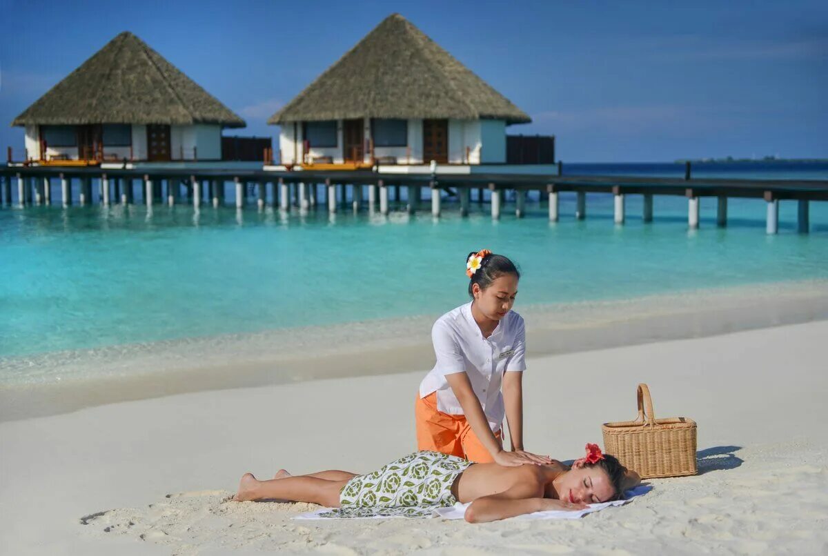 Adaaran Prestige Water Villas 4*. Adaaran Prestige Water Villas 5*. Мальдивские острова Adaaran select Meedhupparu. Adaaran select Meedhupparu 4*. Мальдивы на неделю на двоих