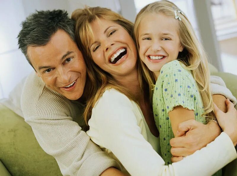 Https family. Родители и дети. Счастливые дети и взрослые. Полноценная семья. Счастливые дети подростки с родителями.