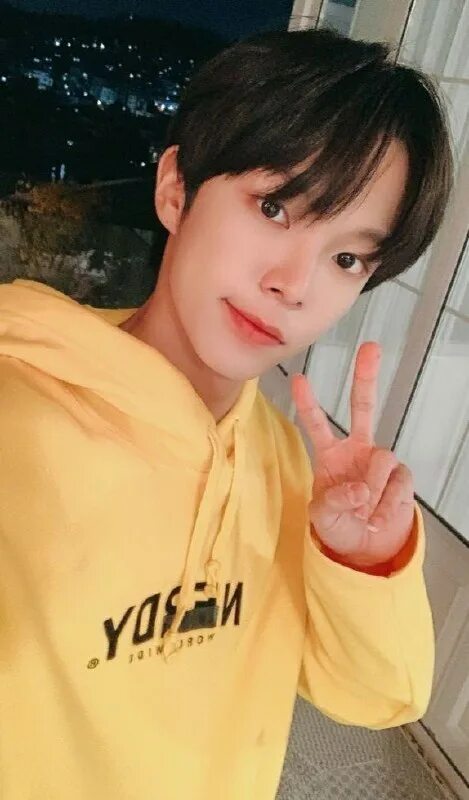 Another story band. Фф тхт и т и. Vav jang peng. Фф тхт и т и. Ёнджун 2021.