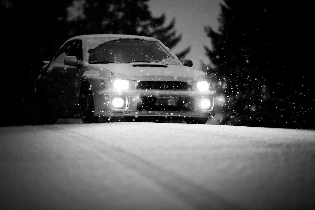 Drifting snow. Subaru Impreza дрифт. Субару Импреза WRX STI зима ночь. Subaru Impreza WRX STI Winter. Зимний дрифт.