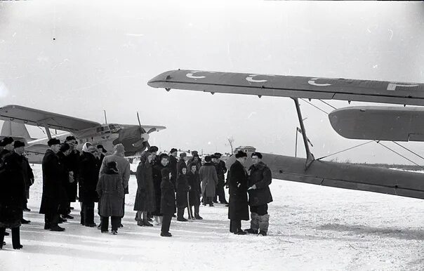 Аэропорт инта. Инта 1954. Инта ретро фото. Инта спортивная ретро фото.