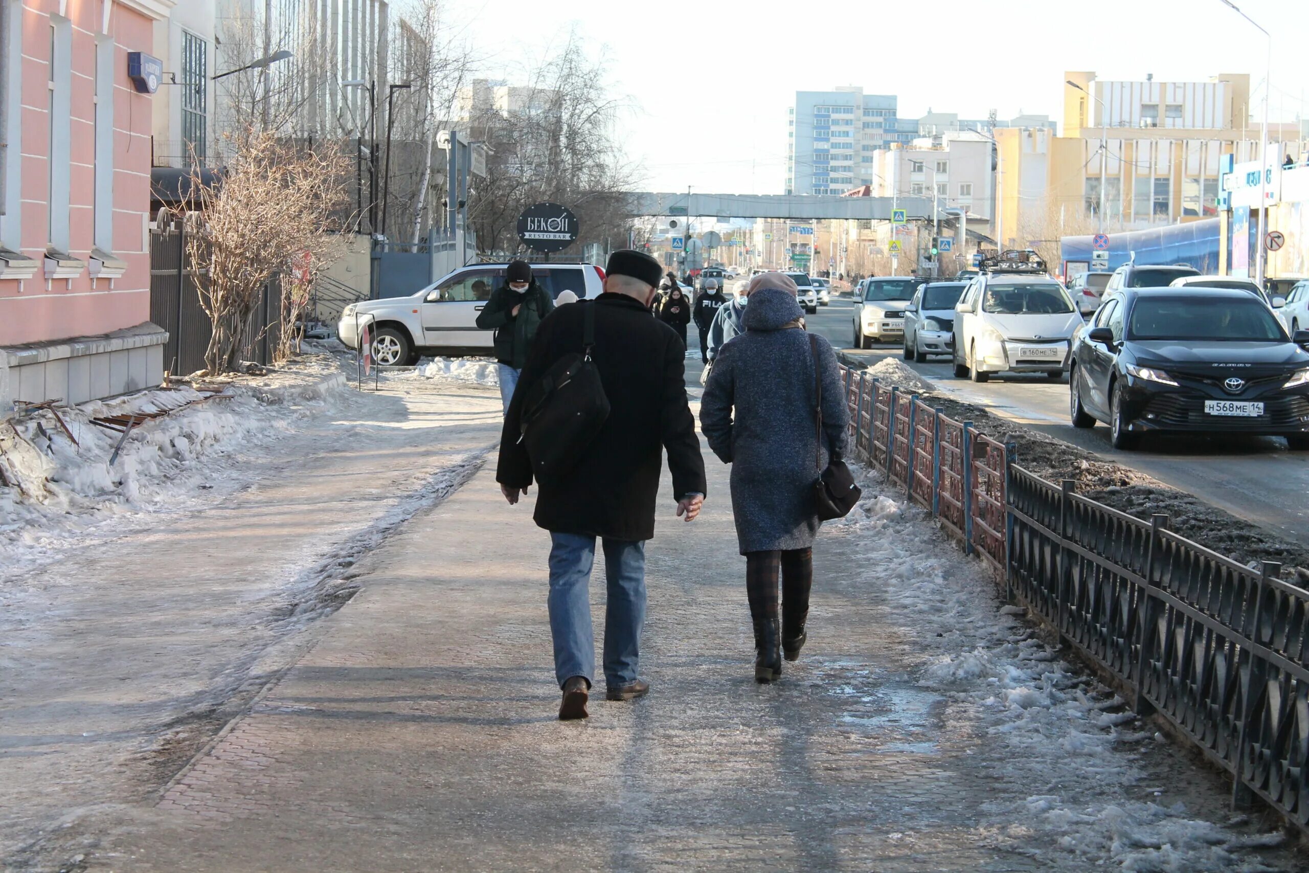 Погода в якутске в апреле. Якутск в апреле. Апрель в Якутии. Апрель по якутски.