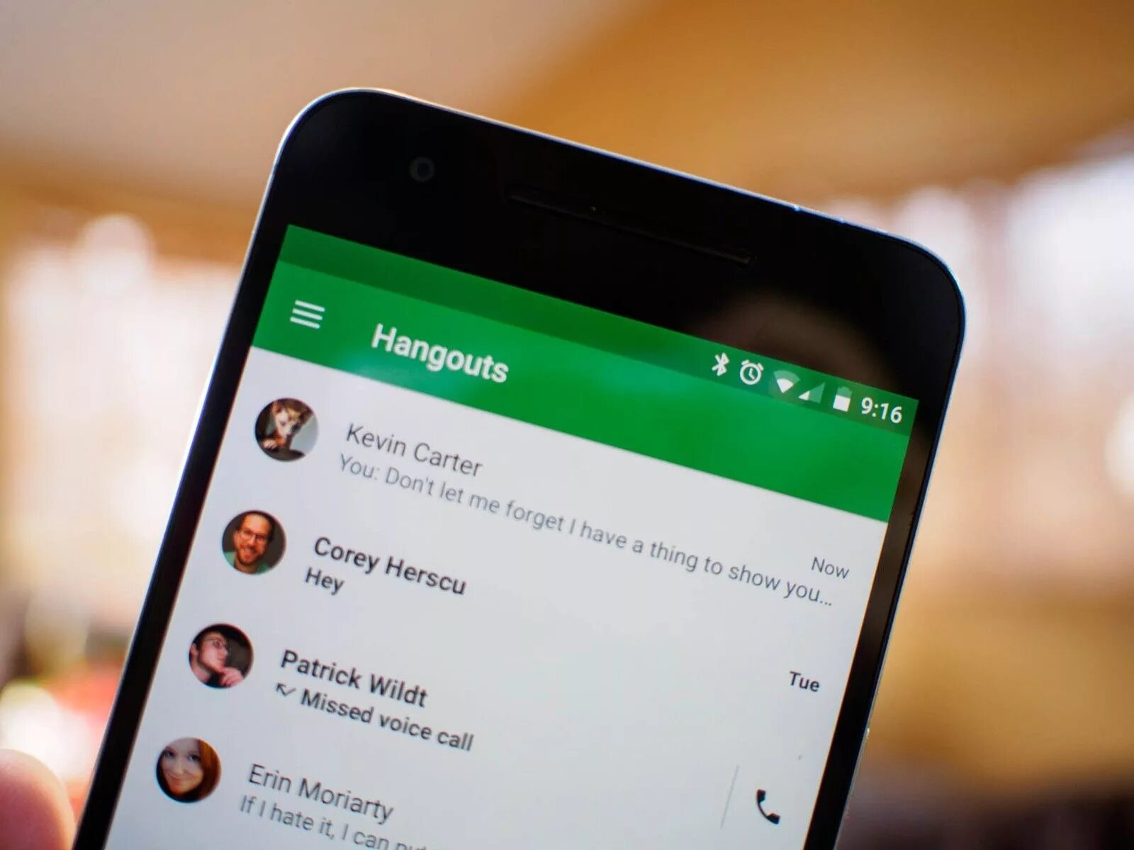 Hangouts chat. Hangouts. Мессенджер Hangouts. Hangouts на мобильнике. Возможности Google Hangouts.