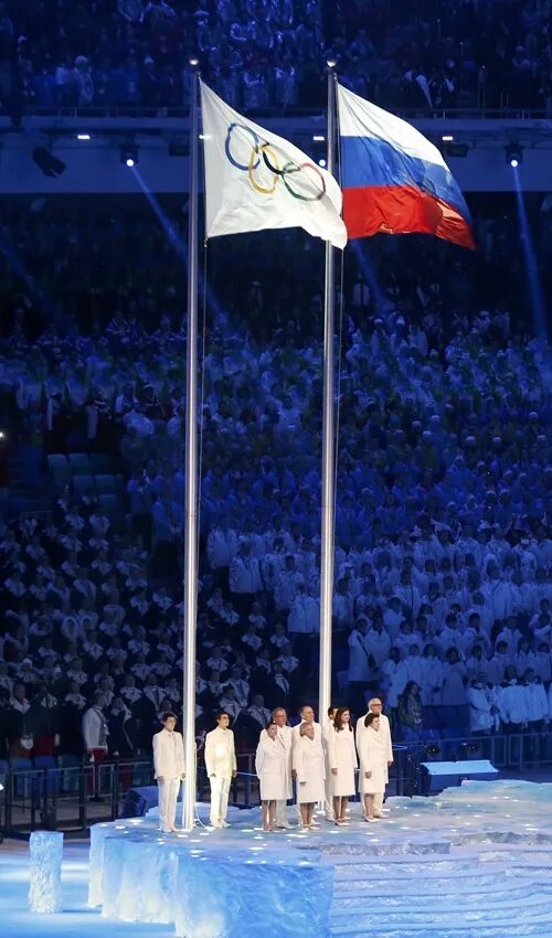 Россия выше всех. Олимпийский флаг. Поднятие флага на Олимпийских играх. Открытие олимпиады. Флаг олимпиады.