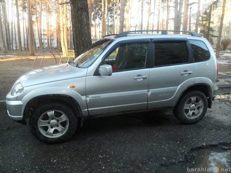 Авито пенза нива шевроле. М3 на ниву Шевроле. Chevrolet Niva светло-серебристый металлик, 2010. Кварц 903 Нива Шевроле 2010г. Нива Шевроле на Воронова 5 в Пензе.