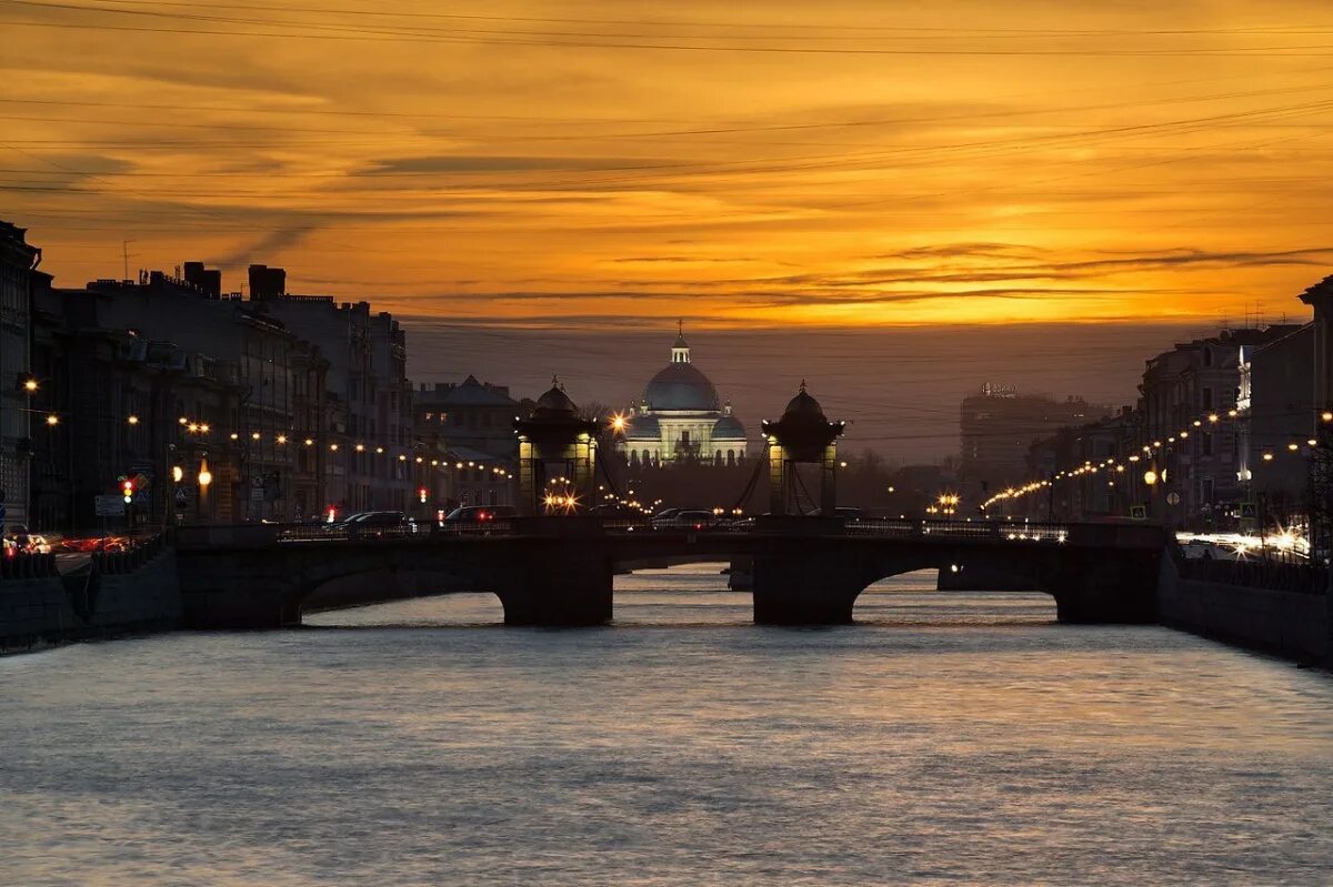 "Вечерний Петербург"