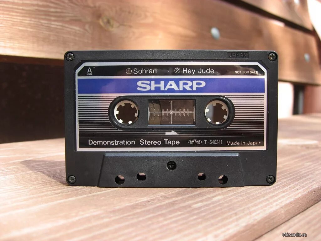 Кассета 80. Cassette Sony 80s. Шарп аудио кассетный. Compact Cassette Sharp. TDK кассеты 70х.