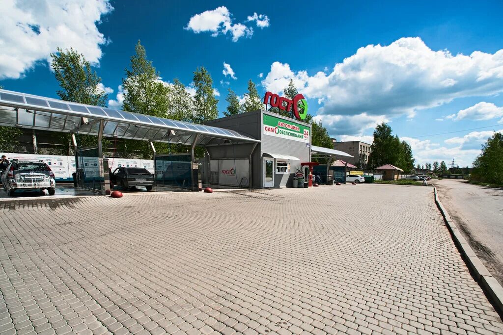 Мойка h2o елабуга. Мобил 1 центр. Автопартс запчасти. Азс лукойл московское шоссе. Магазин лайнер сургут.