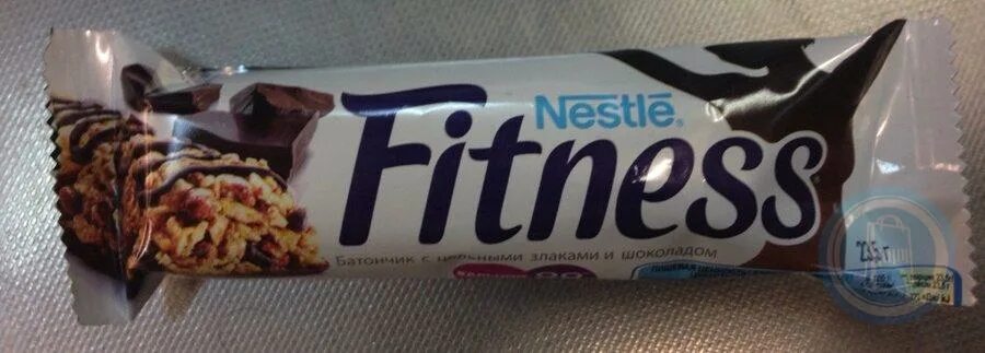 Печенье Nestle фитнес. Nestle Fitness батончик. Фитнес батончики не тле Нестле. Злаковые печенья Нестле.