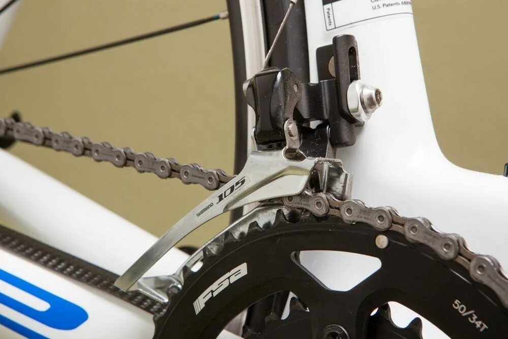 Передний переключатель шимано Кларис. Shimano 105 передний переключатель. Шимано передний переключатель на 3 скорости. Stels Junior 450 передний переключатель. Как настроить скорости на велосипеде 21 скорость