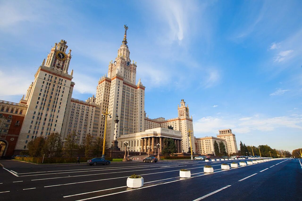 Московский государственный университет имени м.в.Ломоносова，МГУ. Университет им Ломоносова в Москве. Институт МГУ В Москве. Вузы России МГУ Ломоносова.