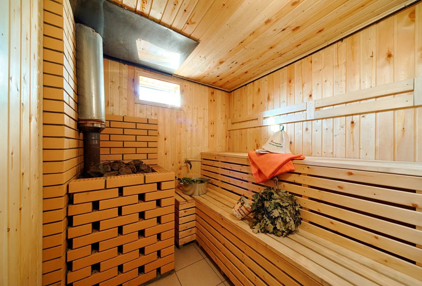 сауна малинки нижневартовск с бассейном. банька сауна барнаул.