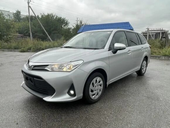 Тойота королла филдер 2019. Toyota corolla fielder 2018. Тойота филдер 2018г. Toyota corolla fielder 2019. Тойота королла 2019.