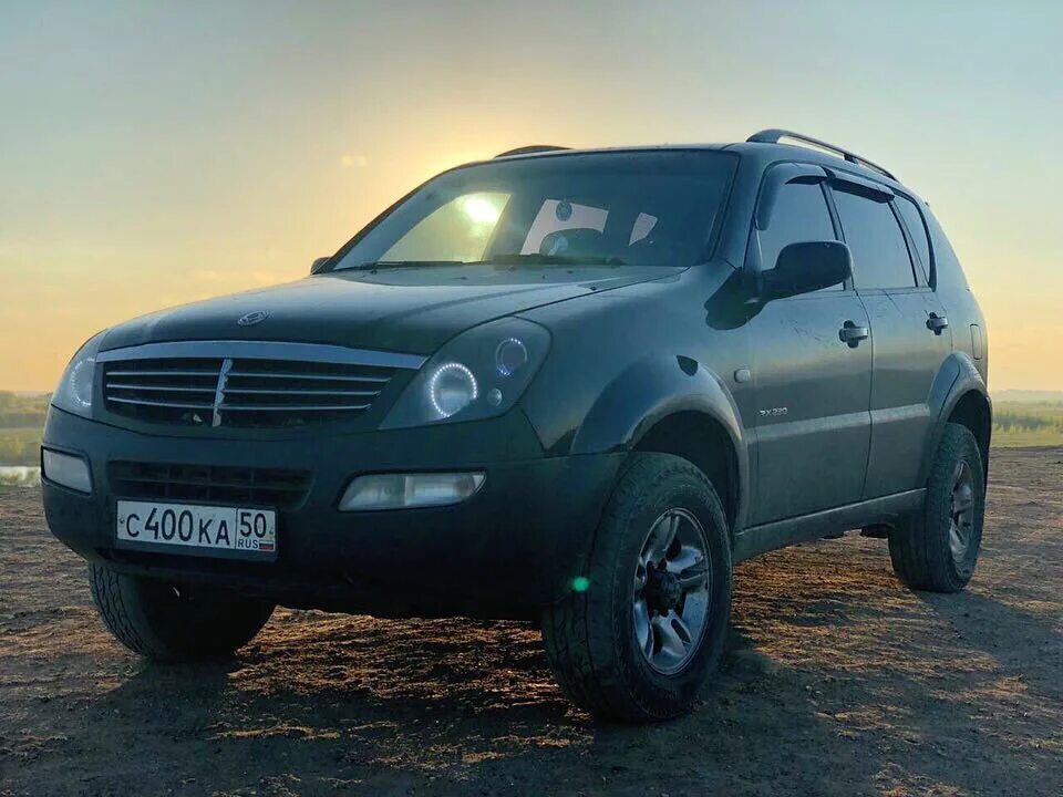 Санг енг рекстон бензин. SSANGYONG Rexton 1. SSANGYONG Rexton 2. SSANGYONG Rexton 3.2. Рекстон 2 2006.