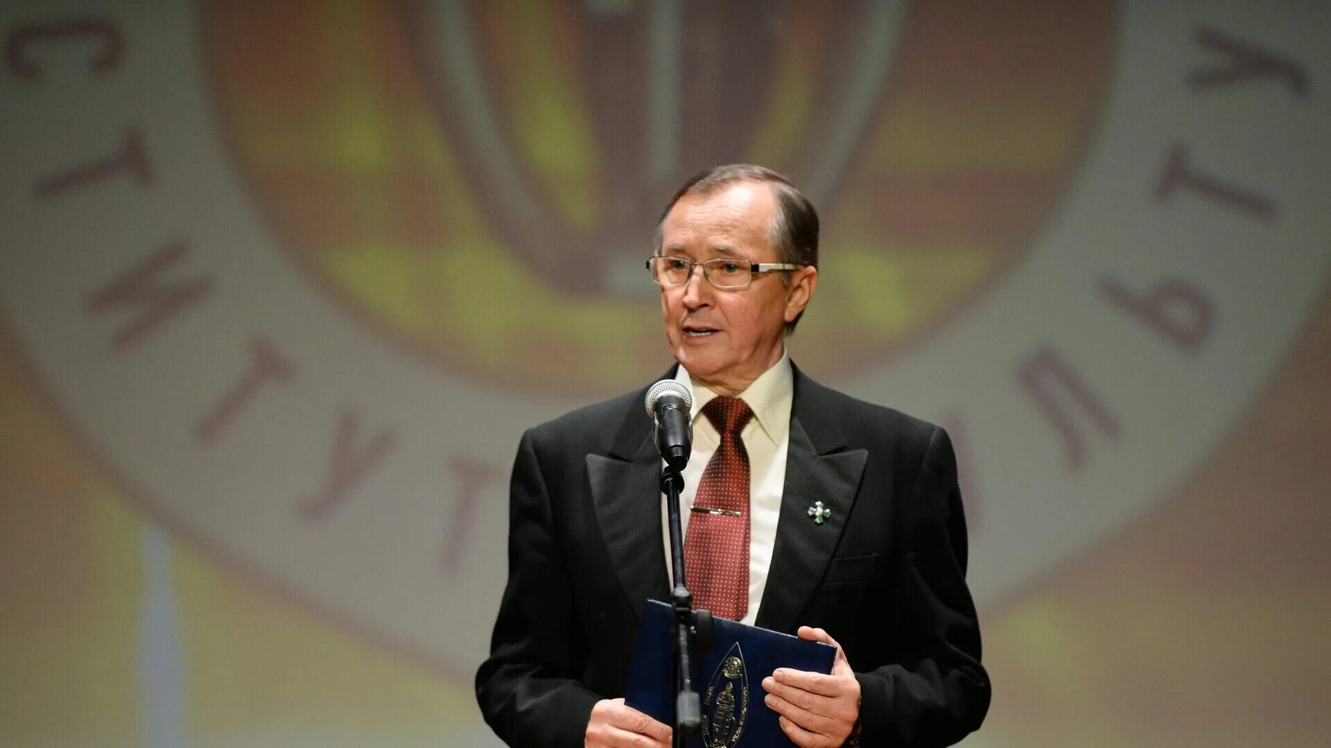 Бурляев николай петрович. Николай бурляев фото. Сколько лет бурляеву актеру. Бурляев николай петрович. Николай бурляев фото.