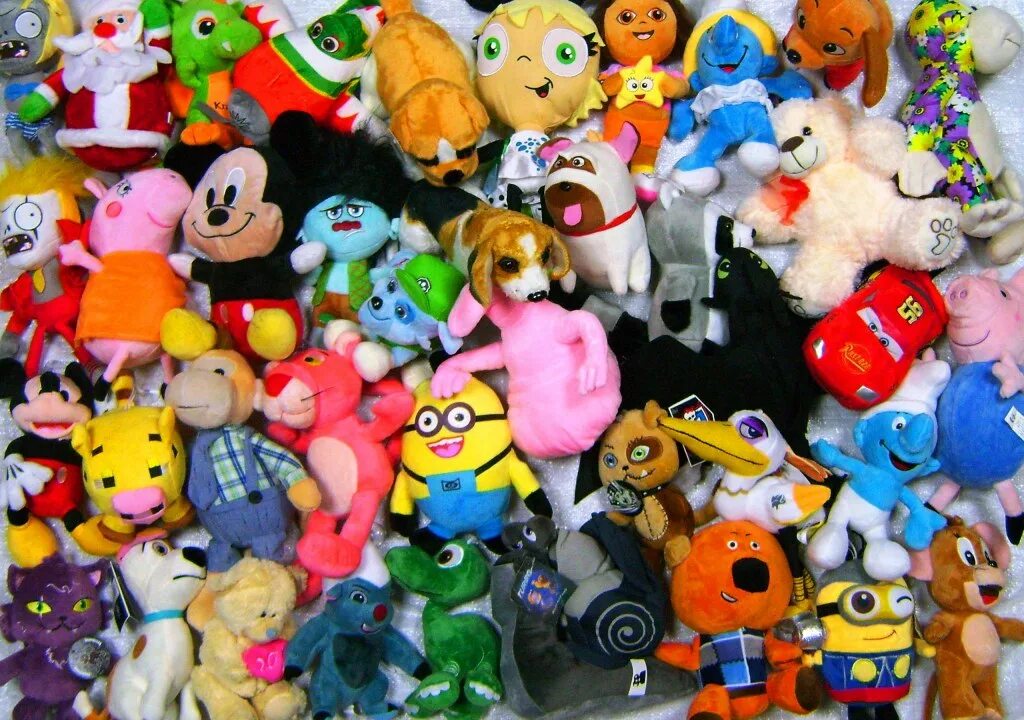 Мелкие игрушки для детей. Магазин мягких игрушек. Игрушки детские мягкие маленькие. Игрушки которые недорогие.