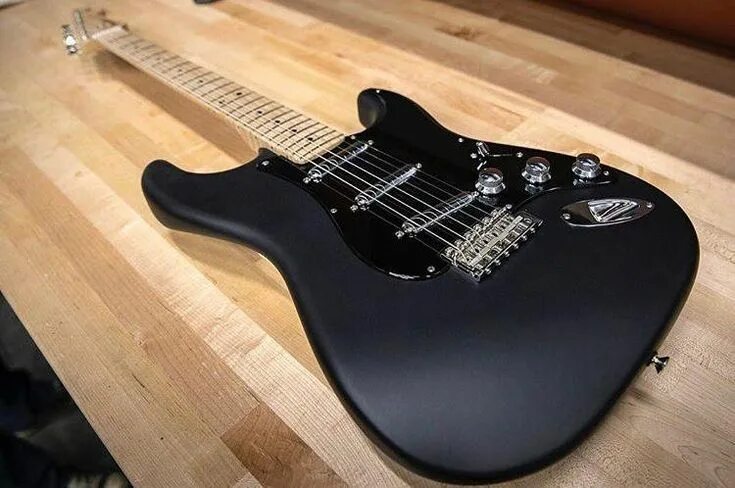 Fender stratocaster матовый. Фендер стратокастер черный. Стратокастер hh. Fender stratocaster черный. Fender stratocaster матовый.