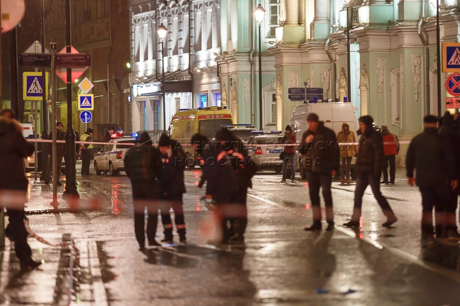 Взрыв в Москве на Покровке. Взрывы в Москве на Академической. Взрыв в Москве сегодня ночью. Новости москва сейчас взрывы