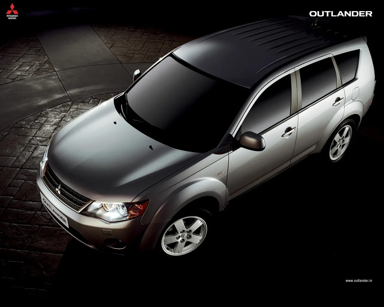 Мицубиси минусы. Mitsubishi Outlander 4. Мицубиси Аутлендер 2.4. Мицубиси Аутлендер 2010. Mitsubishi Outlander 2010 2.4.