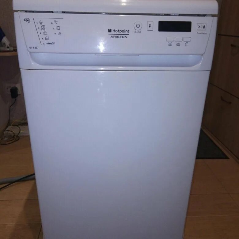 Hotpoint ariston lsf 7237. Посудомоечная машина Аристон 8357. Хотпоинт Аристон LSF 825. Ariston LSF 8357 запчасти. Плата для ПММ Аристон LSF 8357.