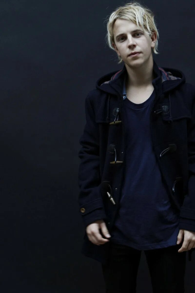 Tom another. Tom odell. tom odell 2025. tom odell возраст. tom odell 202.