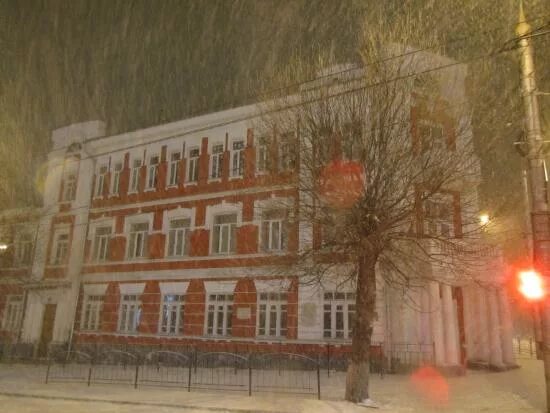 Средняя школа 6 калуга. Средняя школа 6 калуга. 6 школа имени пушкина калуга. Школа имени пушкина калуга. Школа 6 калуга 65 лет победы.