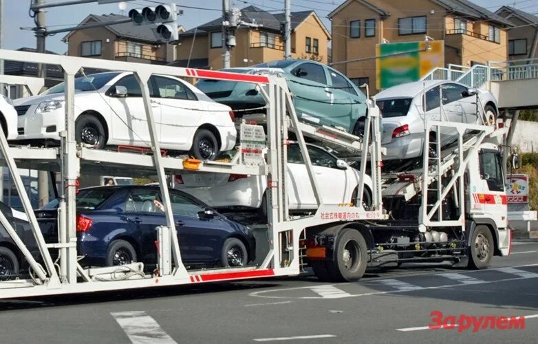 Автовоз для грузовых автомобилей. Автовоз фольксваген. Машина поставщика. Поставки автомобилей. Поставка транспортных средств.