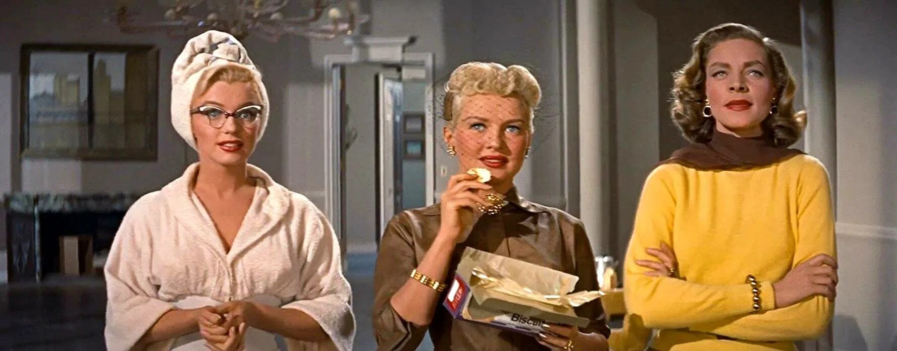 Мерлин монро в фильме как выйти замуж за миллионера. Бетти грейбл и мерлин монро. Выйти замуж за миллиардера 1953. Мэрилин монро принцесса. Вышла как монро.