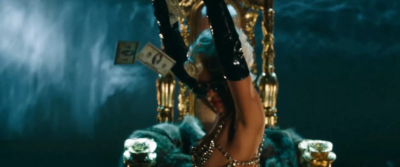 Rihanna better have my. Рианна pour it up. Рианна с деньгами. Рианна gif. Rihanna gif money.