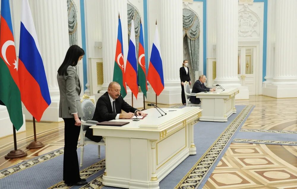 Требования азербайджана. Встреча Путина и Алиева 2022. Россия и Азербайджан 22 февраля 2022 подписали.