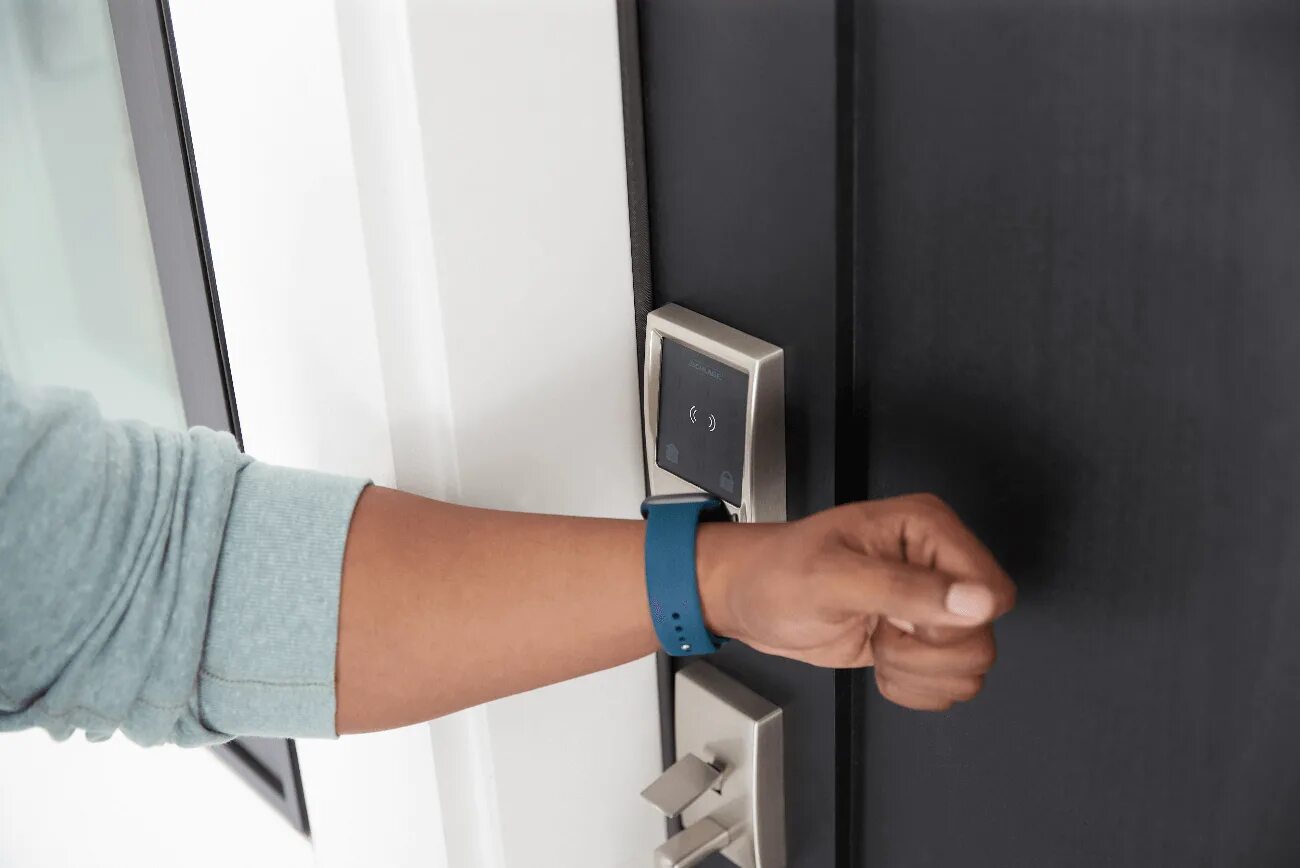 Waiting for cache lock could not. Smart home door lock. умный замок. smart lock. умный дом ключ.