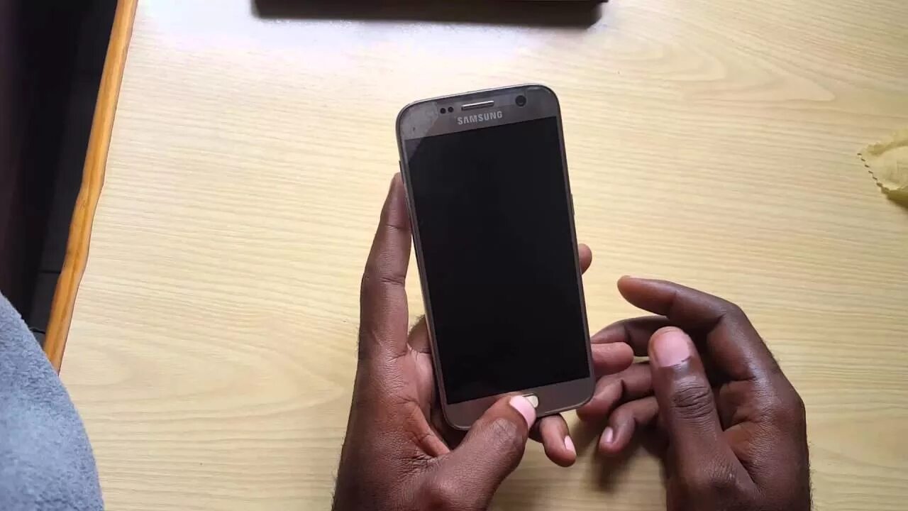 Черный экран Samsung s7. Самсунг s7 экран черный экран. Samsung a53 Repair Black Screen. Samsung a02s Black Screen. Самсунг стал черно белым