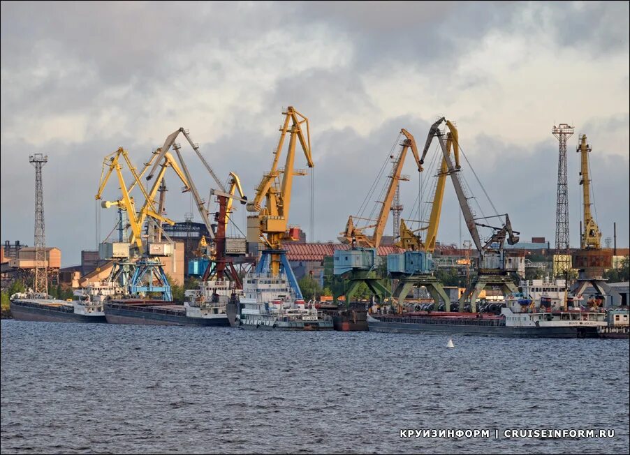 Что случилось на северстали в череповце. Порт Северсталь. Череповецкий порт. ПРОМПОРТ Череповец Северсталь. Порт Череповец.