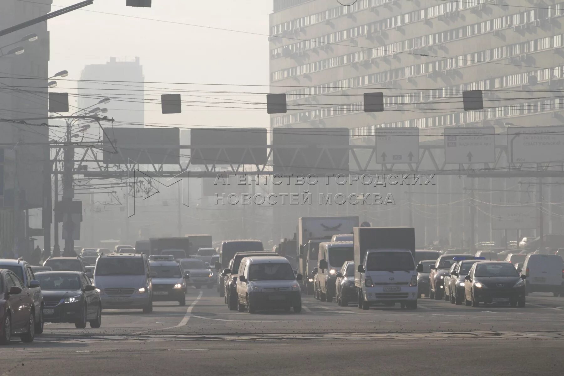 Москва сейчас. Запах Гари в Москве сейчас. Москва 2022 сейчас. Пожар в Москве. Ощущается в москве