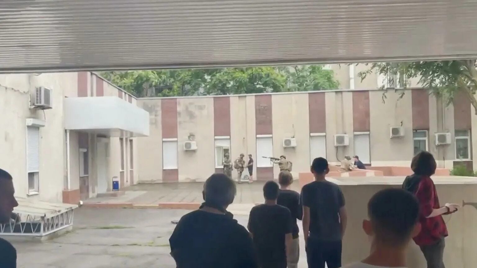 Бойцы чвк вагнера. Вагнер зашел в курск. Чвк вагнер в ростове на дону. Вагнер зашел в курск. Молькино вагнер.