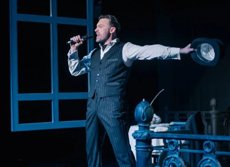 Актовый зал двенадцати коллегий спбгу. В пушкине как будто в лексиконе заключилось все богатство. Концерт лауреатов. Пространстве пушкина. Утеряв бездну пространства каждого пушкинского.