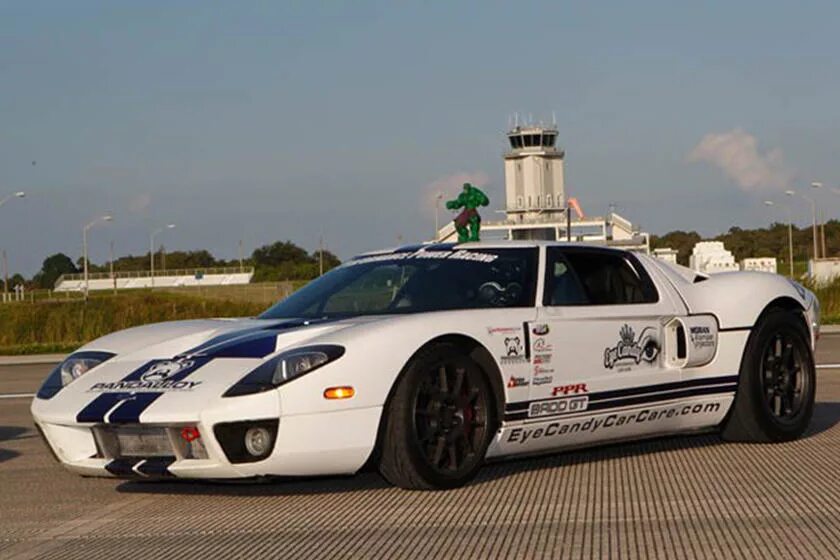 машины миля. Alfa romeo 8c 2900 b mille miglia (1938). самая милая машина. машина эминема в 8 миле. форд кен майлз сын.