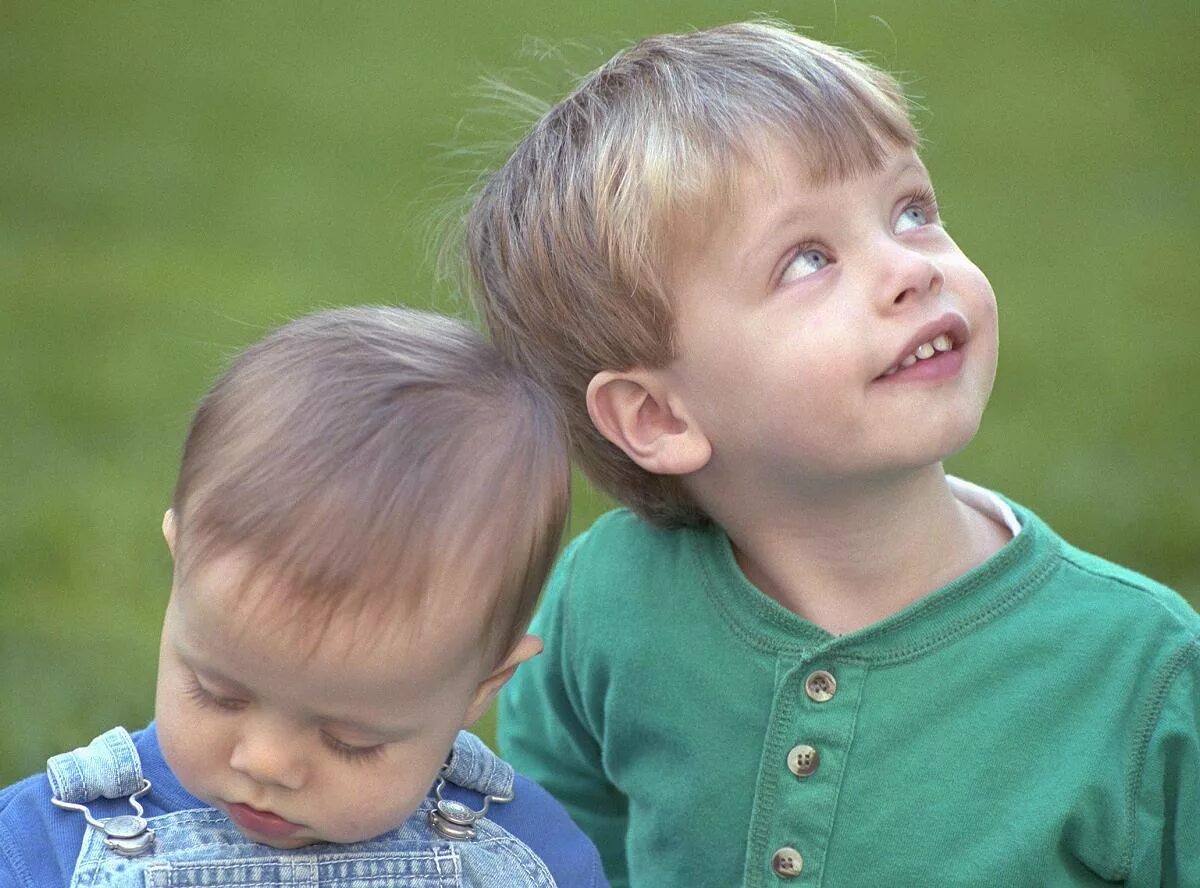 умственная отсталость идиотия. умственная отсталость у детей идиотия. умственно-отсталый человек. отсталые дети. екатерина константиновна грачёва дефектолог.