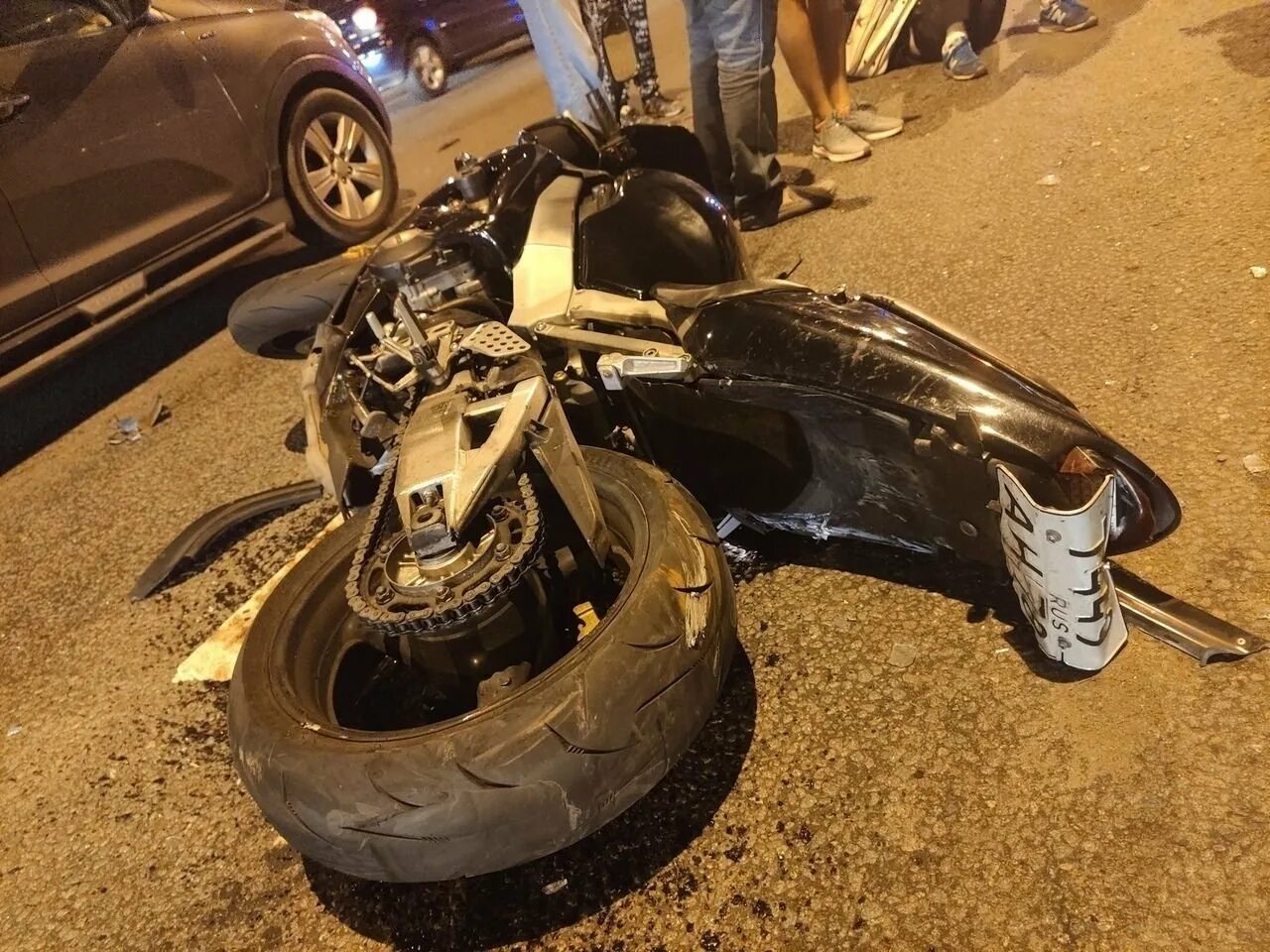 Мотоцикл после аварии. 929 Honda CBR авария.