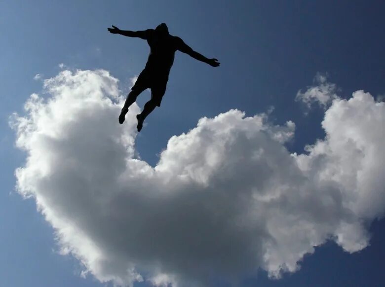 ангел в небе. девушка в полете. ангелочки евгении гапчинской. девушка в полете. просто летаю.