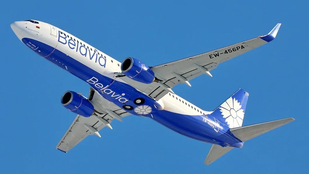 Belavia airlines. Белавиа. Авиакомпания Белавиа. Belavia самолеты. Картинки белорусских авиалайнер.