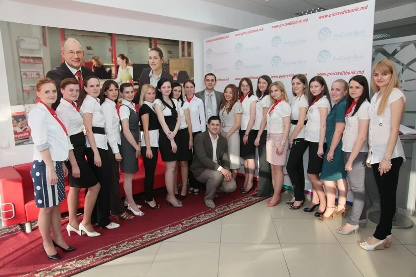 Транс банк официальный сайт. Obp logo. Русфинанс банк чебоксары. Бизнес модель инфографика. Русфинанс банк фото.