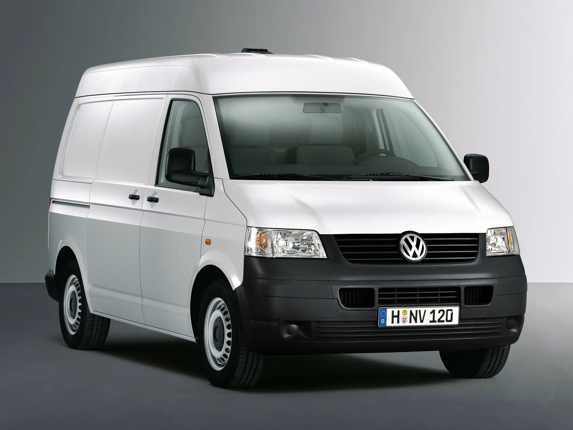 Фольц т5. Фольксваген Transporter t5. Фольксваген Транспортер т5 фургон. VW t5 Transporter 2003-2015. Фольксваген Транспортер т5 2014.