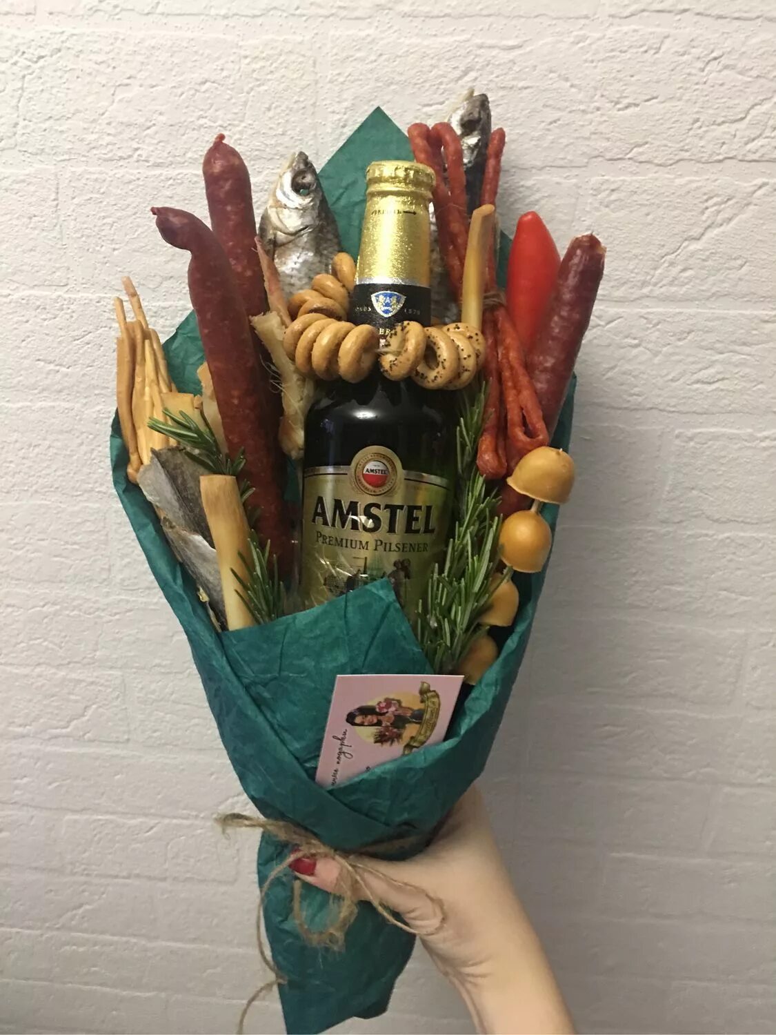 мужские букеты на 23 февраля. букеты на 23 февраля для мужчин. букеты на 23 февраля для мужчин. букет "23 февраля". букеты на 23 февраля для мужчин.